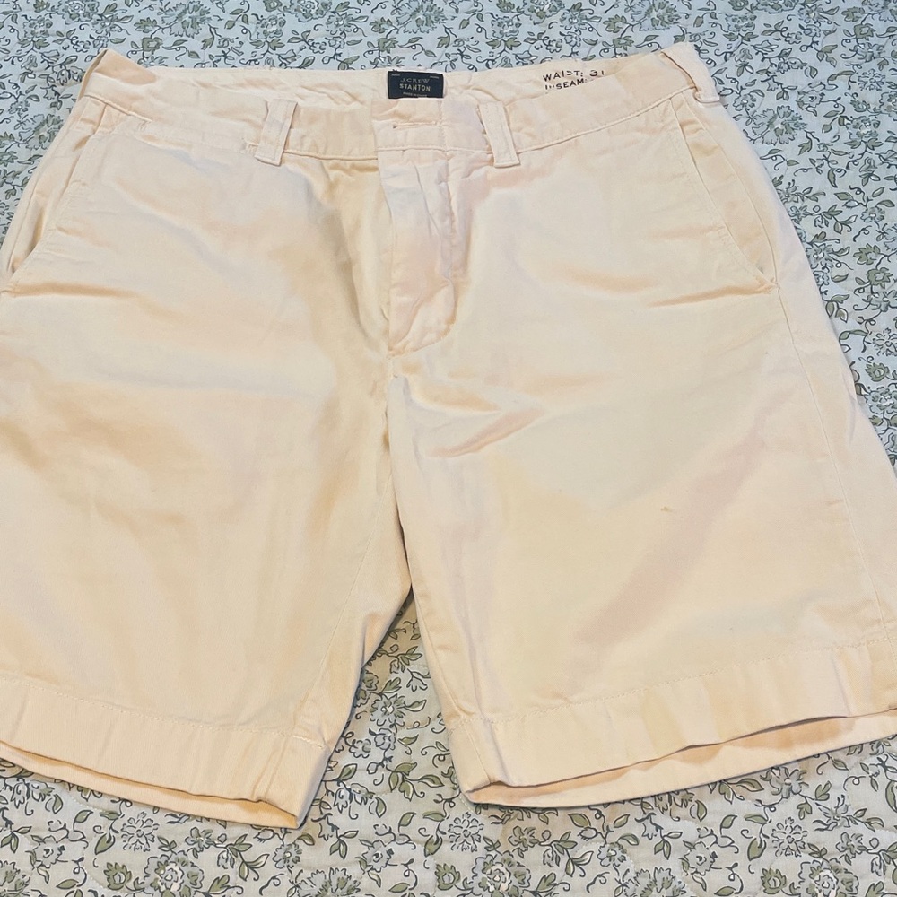 J. Crew Men's Cream Flat Front Shorts